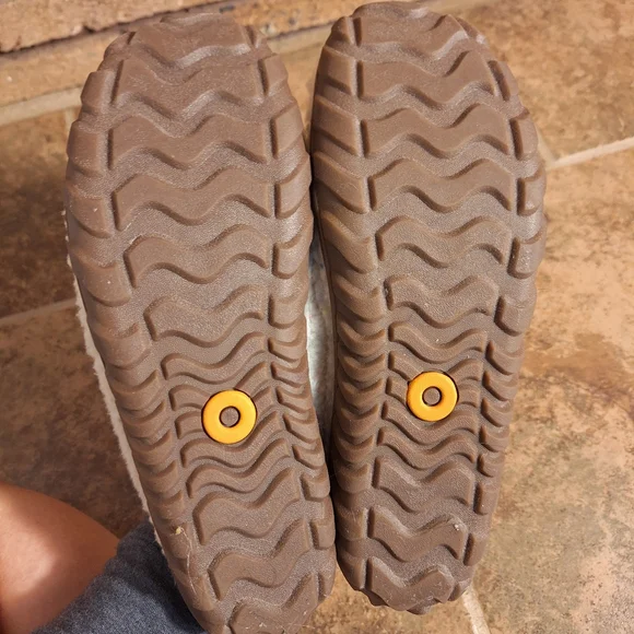 Bogs Size 8 Cozy Sherpa Cream Funfetti Slippers - Picture 7 of 7